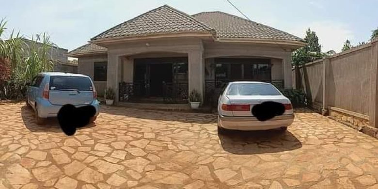 4 Bedrooms House For Sale In Gayaza Busukuma 12 Decimals At 145m