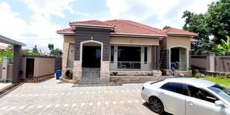 4 Bedrooms Bungalow House For Sale In Kira Mamerito Road 25 Decimals At 680m