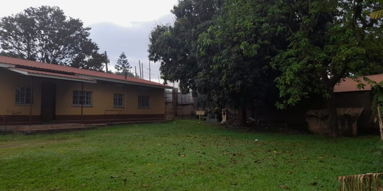 28 Decimals Property For Sale In Lower Estate Kyambogo 750m