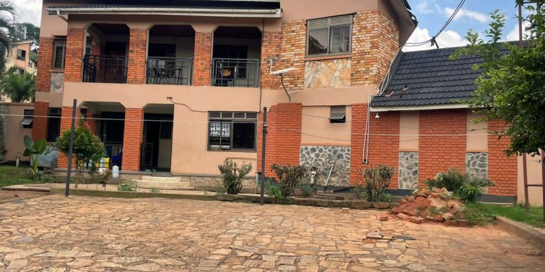 3 Bedrooms House For Rent In Bugolobi At 2,500 USD Per Month