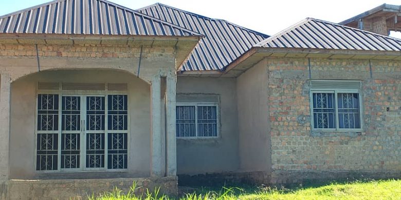 3 Bedrooms Shell House For Sale In Namugongo Sonde 14 Decimals At 105m