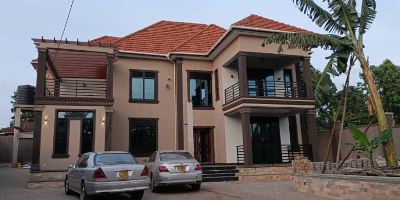 6 Bedrooms Mansion For Sale In Kasangati Kiti On 100x100ft At 580m Shillings